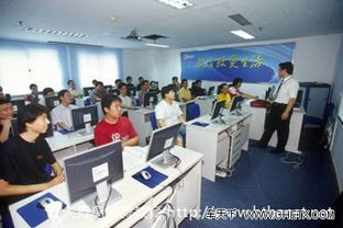 從工廠到代碼 北大青鳥華騰教育助力工人三天轉(zhuǎn)型IT，開啟人生新篇章